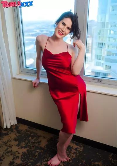 Chanel Noir Cums For You