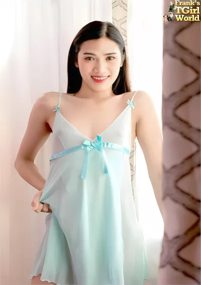 Ming Gets Herself Off