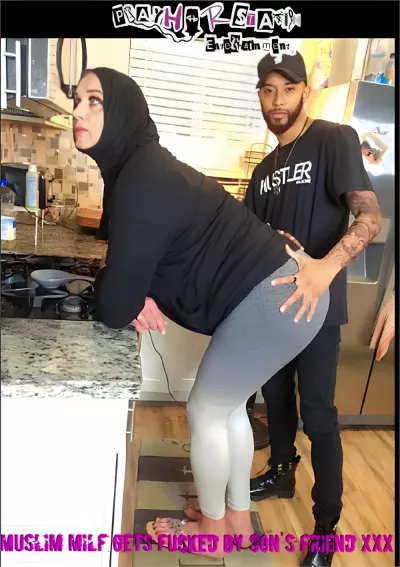 Muslim Milf Gets Fucked By Son's Friend